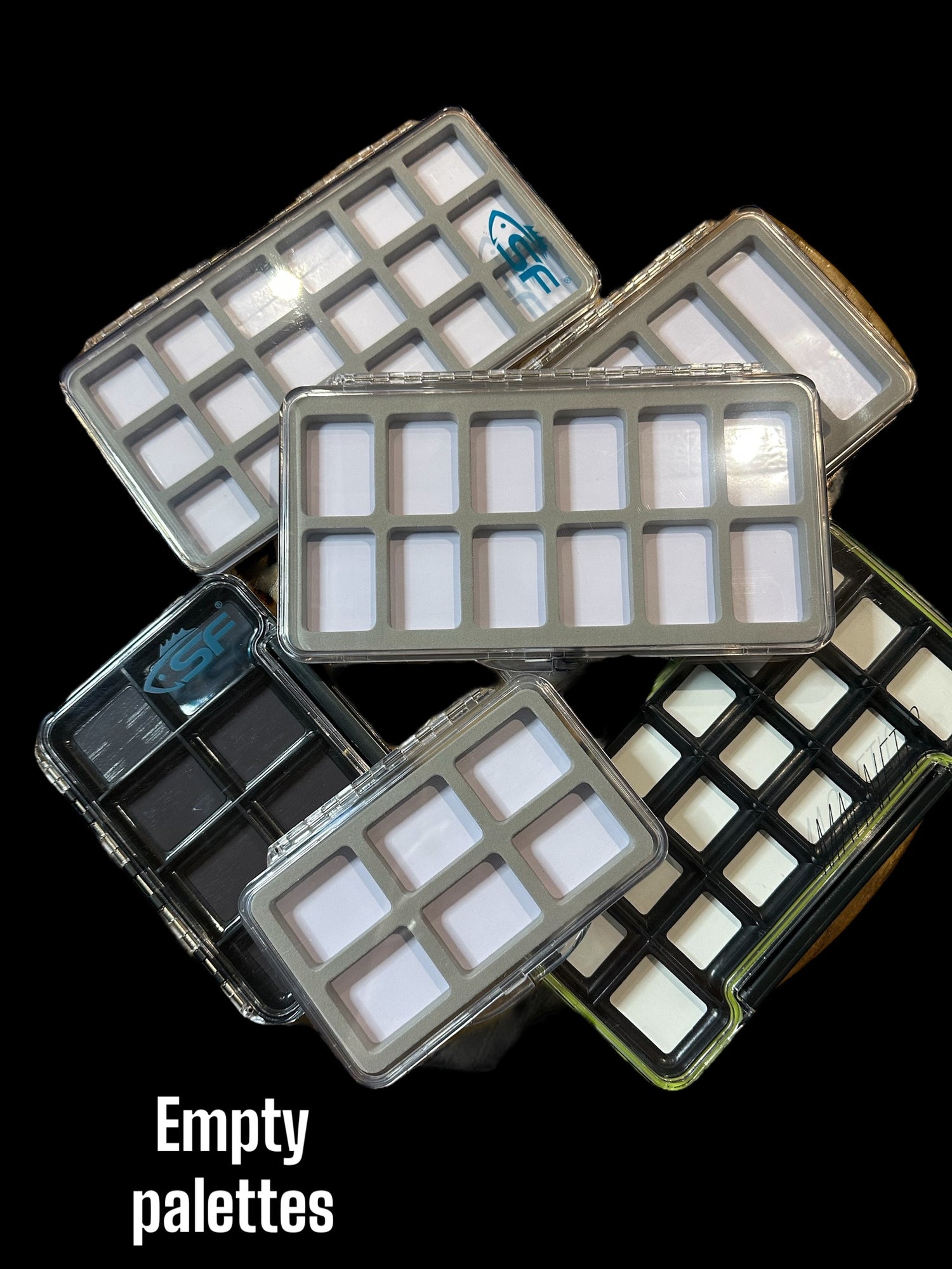 Empty palettes - lots of different sizes