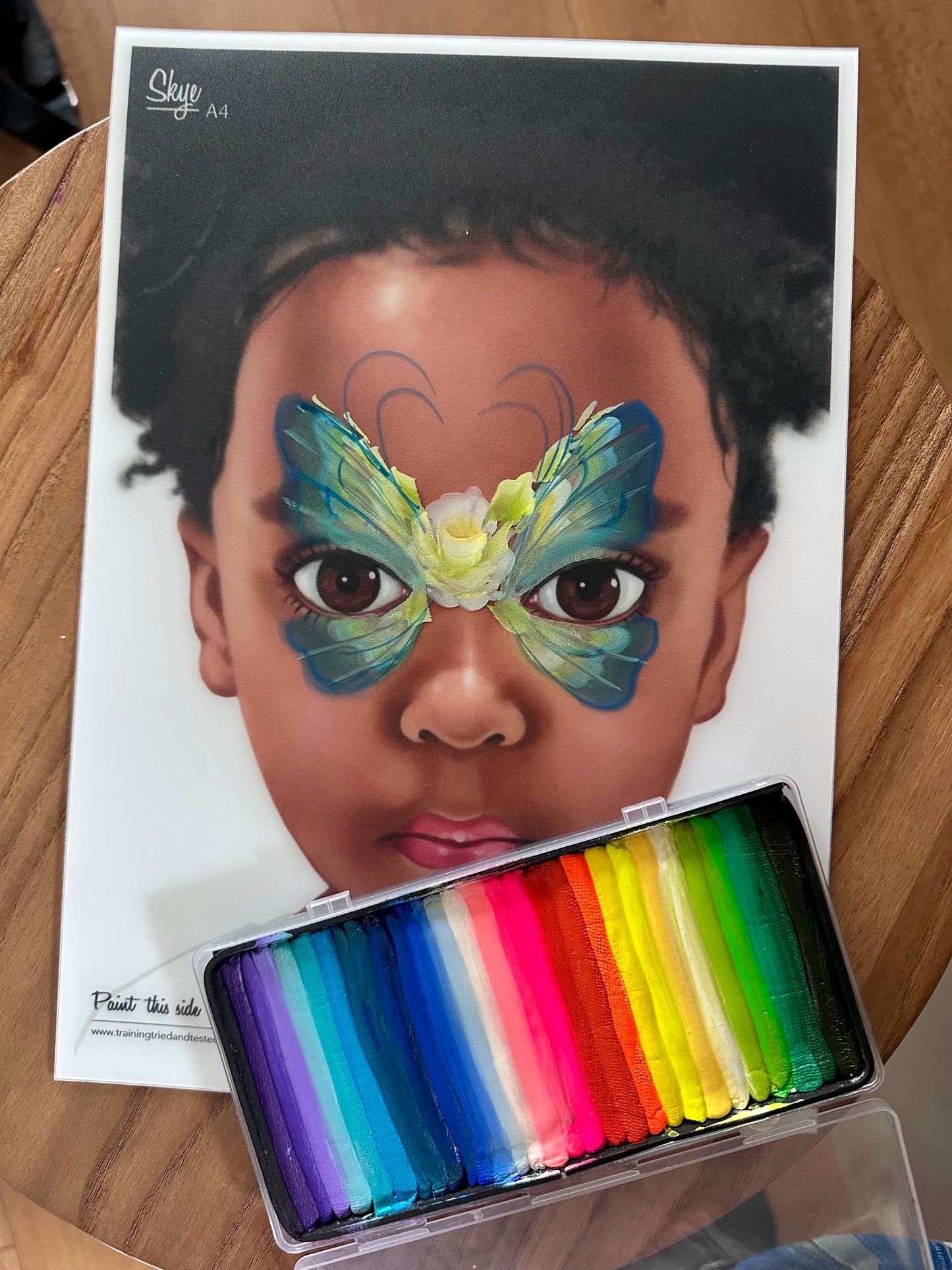 Idyllic Onestroke face painting palette