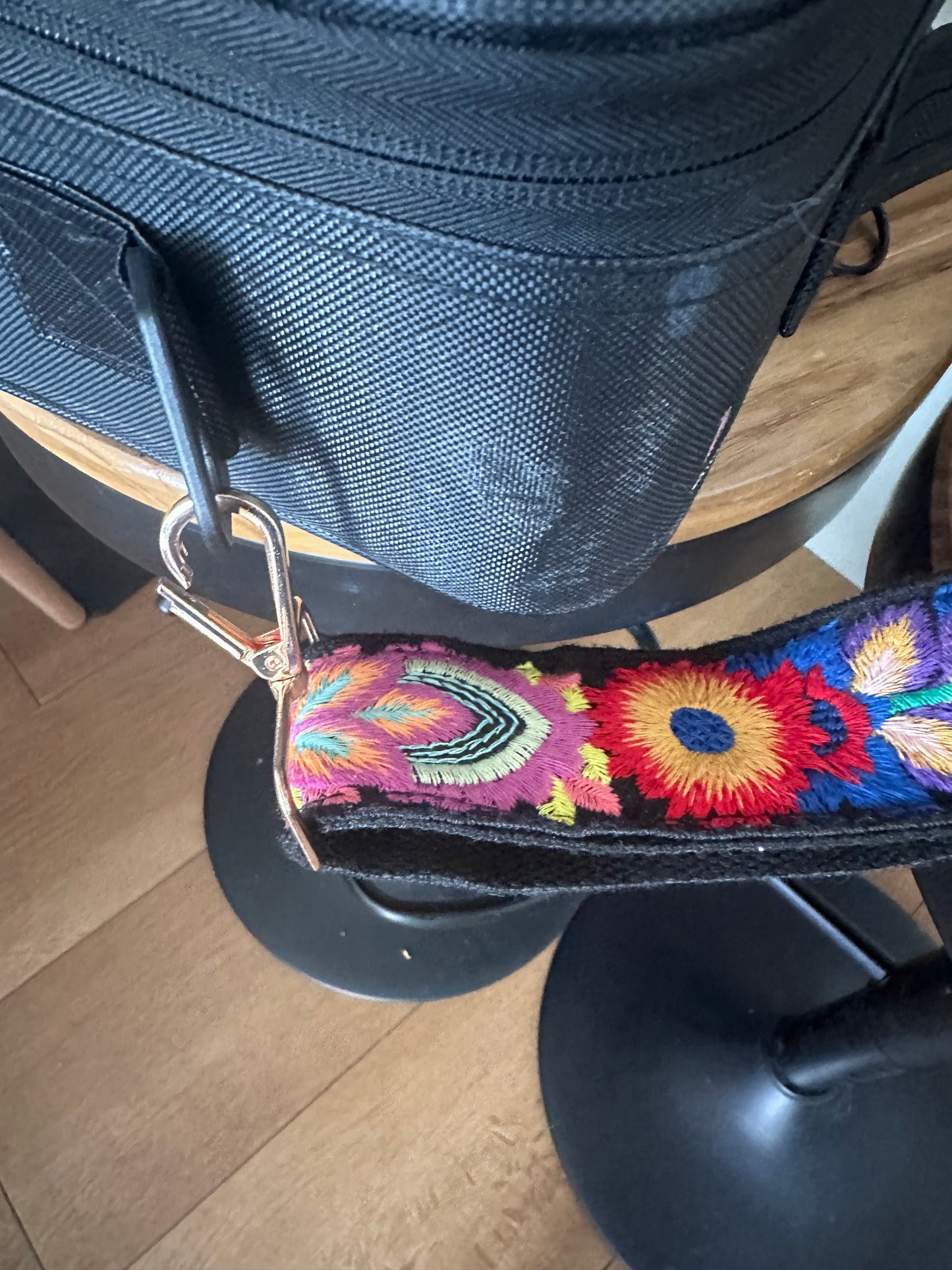 FACE PAINTING KIT BAG ONLY + HAND PAINTED LID  ON REQUEST  (unpainted - black  carry strap  plus pretty carry strap )